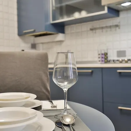 아파트 Como Lake Suites *