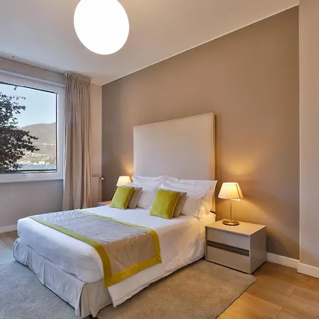아파트 Como Lake Suites *
