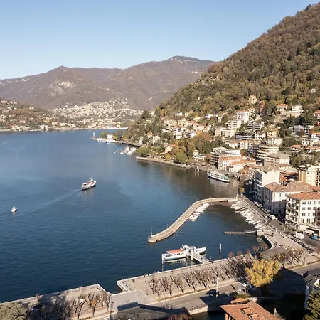 Como Lake Suites * 코모