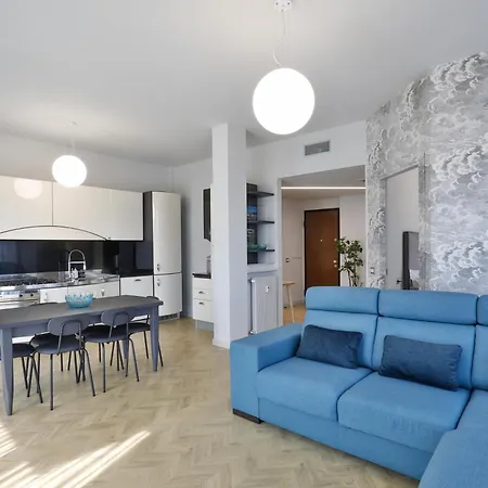 Como Lake Suites 아파트 *