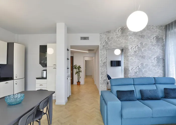 公寓 Como Lake Suites *