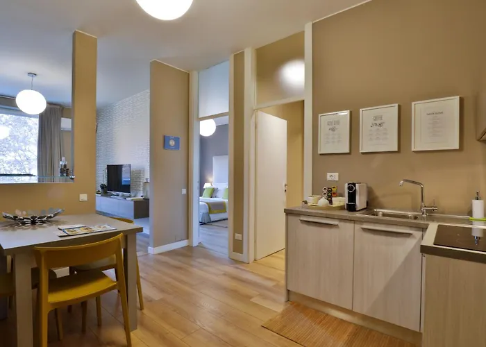 Апартаменты Como Lake Suites *