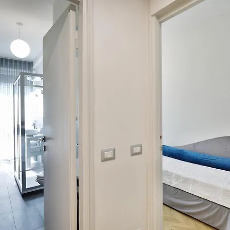 Como Lake Suites Como