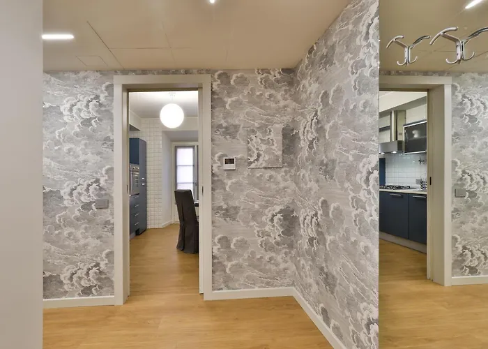 Como Lake Suites * كومو