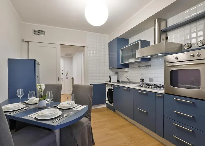 Como Lake Suites * كومو
